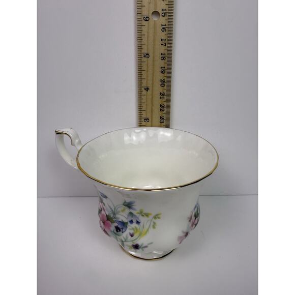 Vintage Floral Bunny Golden Crown Bone China Teacup & Saucer Set “Country Life” - Picture 9 of 10